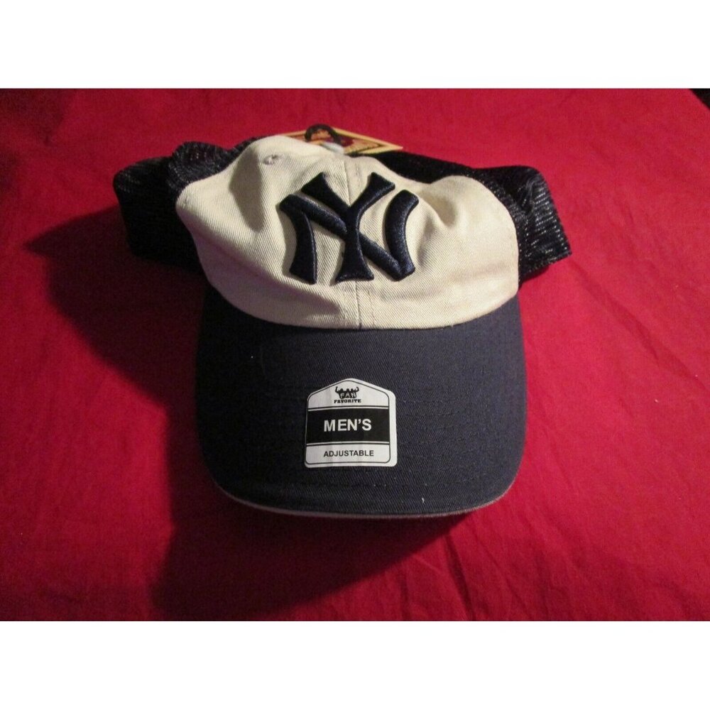 MLB New York Yankees Mesh Hat Cooperstown Collection Baseball Ball Cap